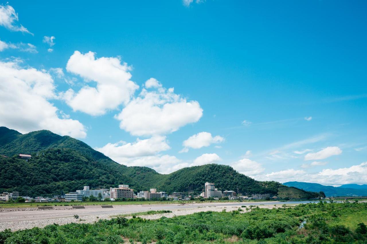 Umemura Ryokan Uguisutei Chikuma Exteriör bild
